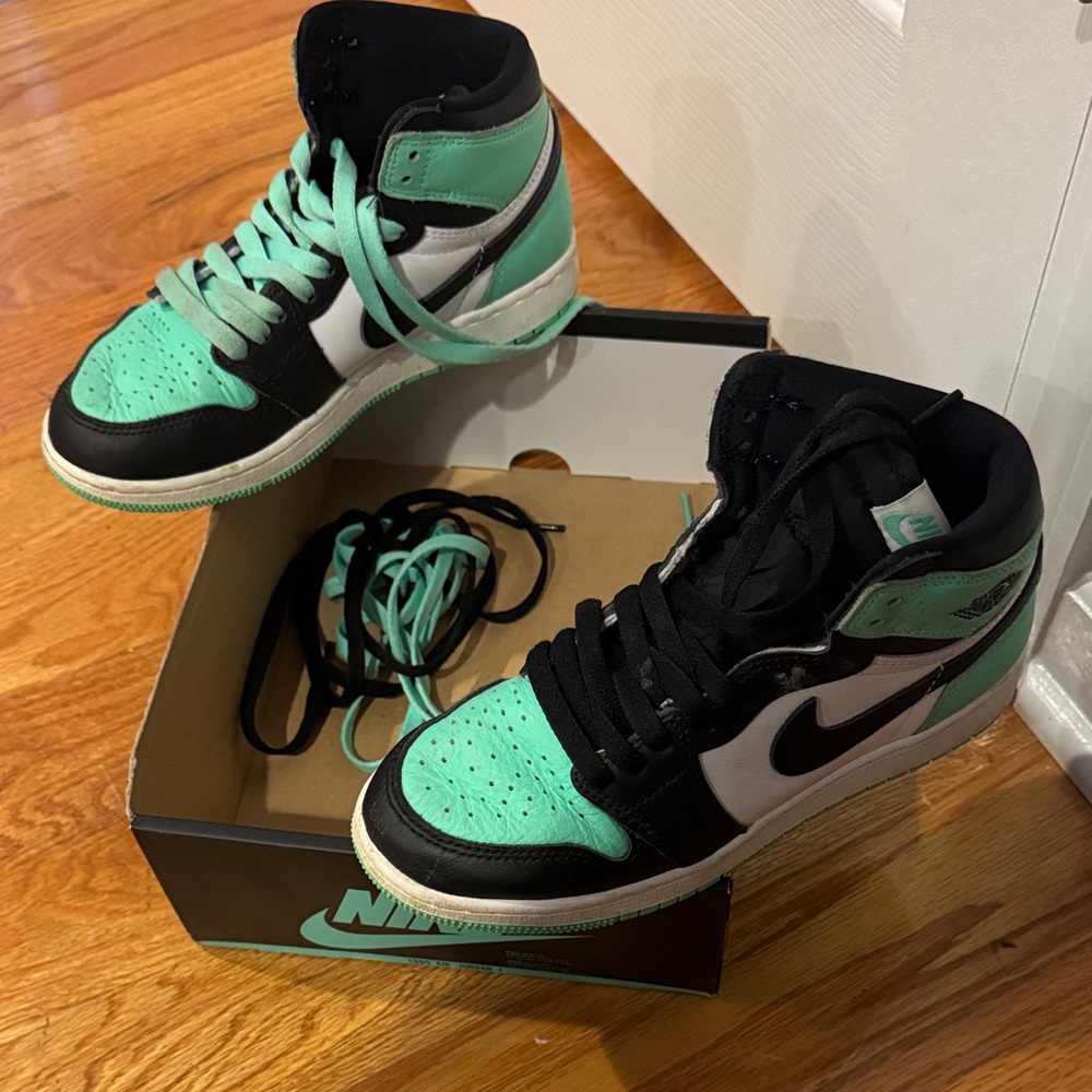 Nike Mint and Black High-Top Sneakers